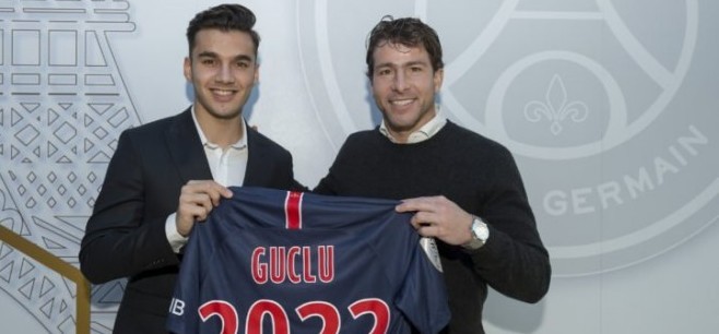 PSG premier contrat pro pour Güçlü Autour du PSG Paris PSG