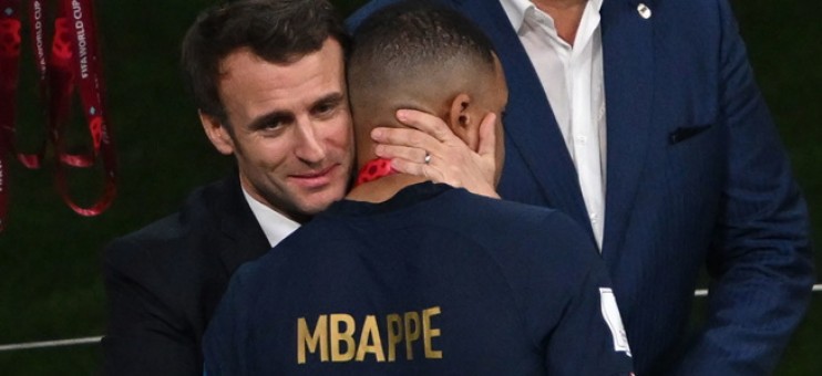 Ce Qu'Emmanuel Macron A Dit à Kylian Mbappé... - Actualite - Paris PSG