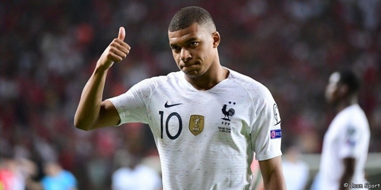 Mbappé voulait prendre la parole, mais...