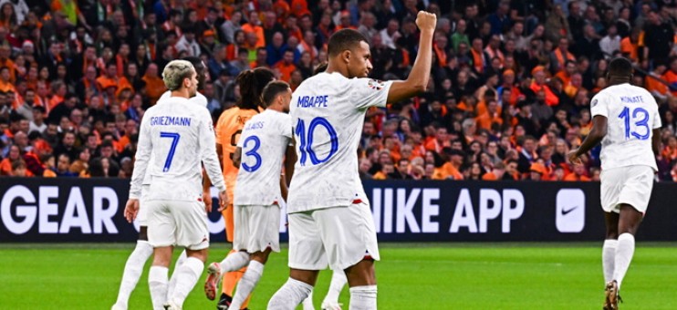 Mbappé met un doublé à Koeman et qualifie les Bleus à l'Euro 2024 ! 